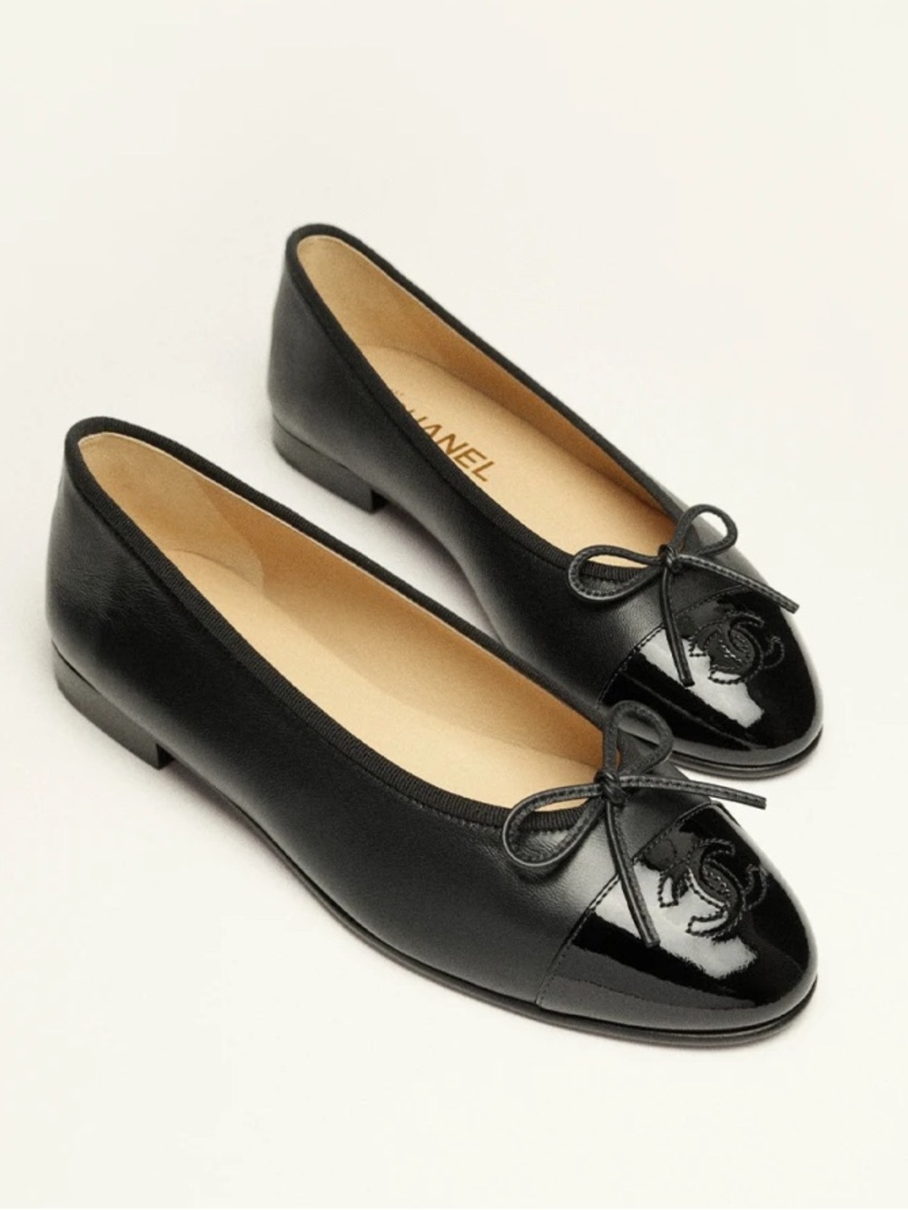 Like New Chanel Black Patent Ballet Flats